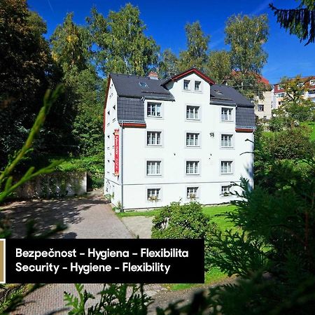 Pytloun Penzion Zeleny Haj Liberec Exterior photo